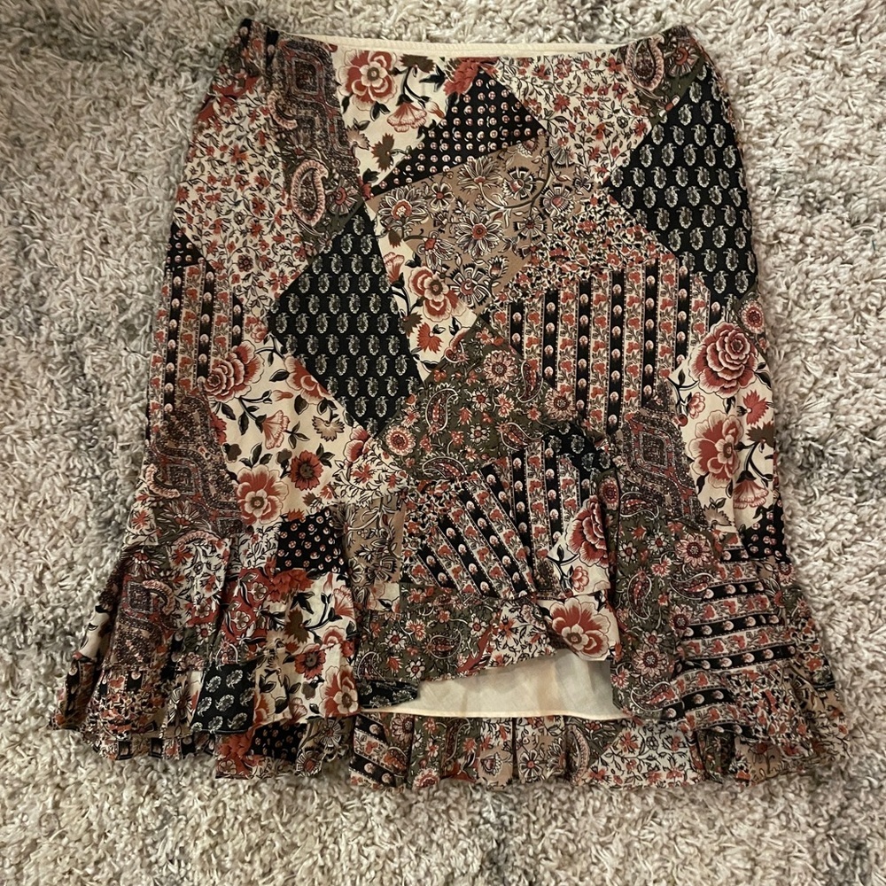 Chaps Patchwork Floral Ruffle Pencil Skirt in Black, Cream, Brown